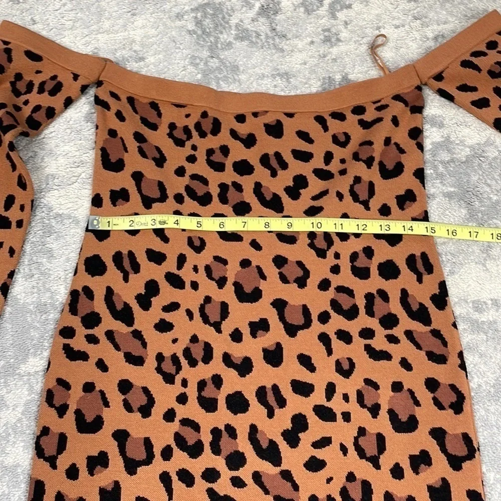 NWT L’Agence Felicia Off the Shoulder Long Sleeve Sweater Dress Knit Animal Sz M
